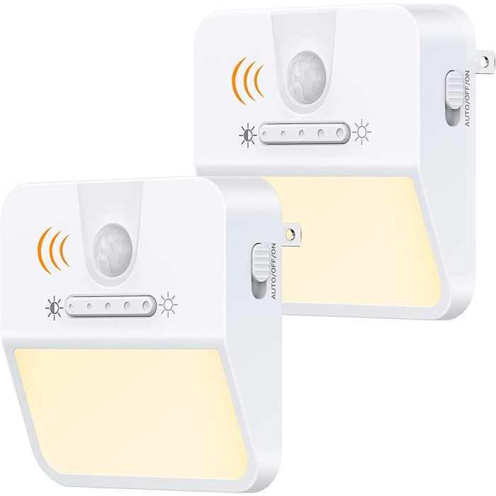 Domxty LED Night Light 3 Lighting Modes Plug in Dimmable Motion